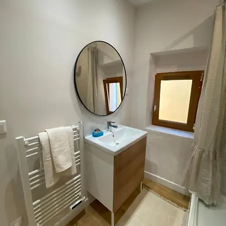 Apartment 3 - Centre Rue Pietonne - Manon Hyeres